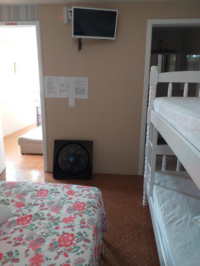 Apto E Suites Praia Do Itapocoroi 佩尼亚 外观 照片
