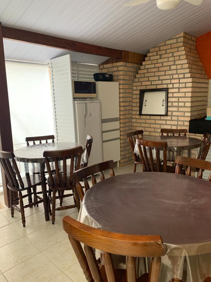 Apto E Suites Praia Do Itapocoroi 佩尼亚 外观 照片