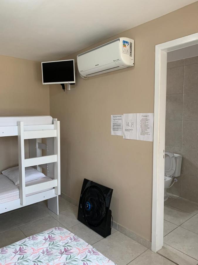 Apto E Suites Praia Do Itapocoroi 佩尼亚 外观 照片