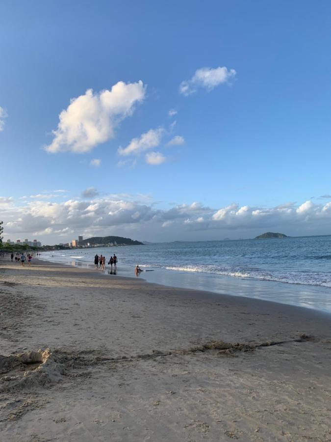 Apto E Suites Praia Do Itapocoroi 佩尼亚 外观 照片