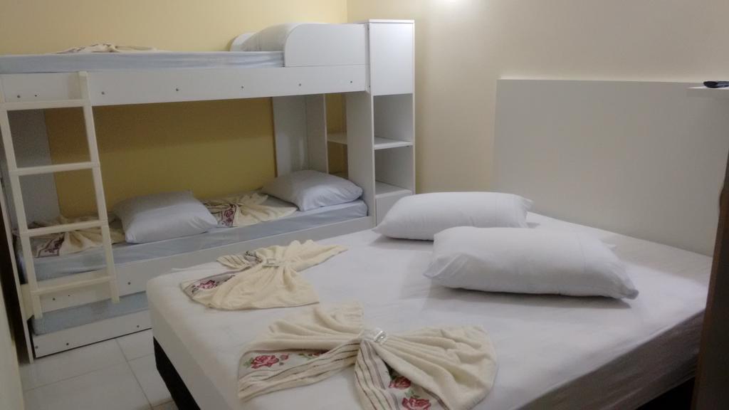 Apto E Suites Praia Do Itapocoroi 佩尼亚 客房 照片